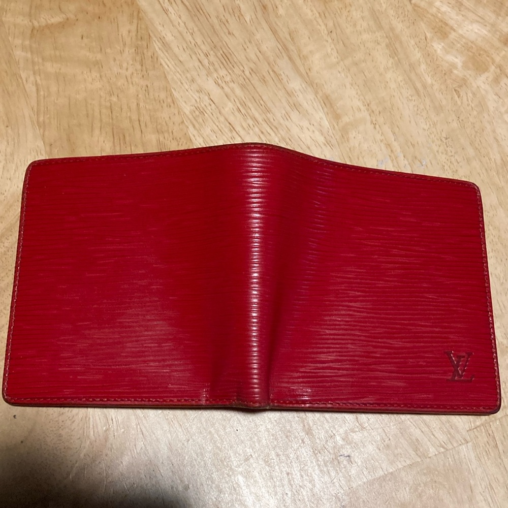 Louis Vuitton Red Leather EPI Wallet - Picture 9 of 14